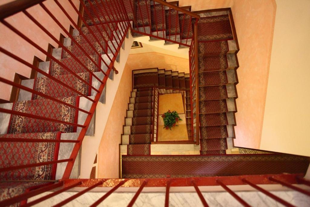 Albergo Ristorante Domus Salsomaggiore Terme Esterno foto