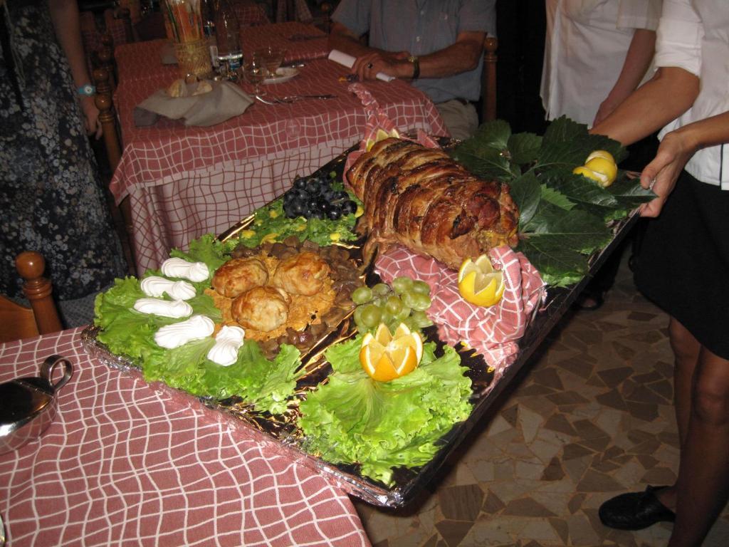 Albergo Ristorante Domus Salsomaggiore Terme Esterno foto